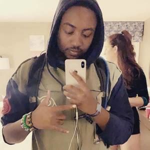 Meet your Posher, Elijah